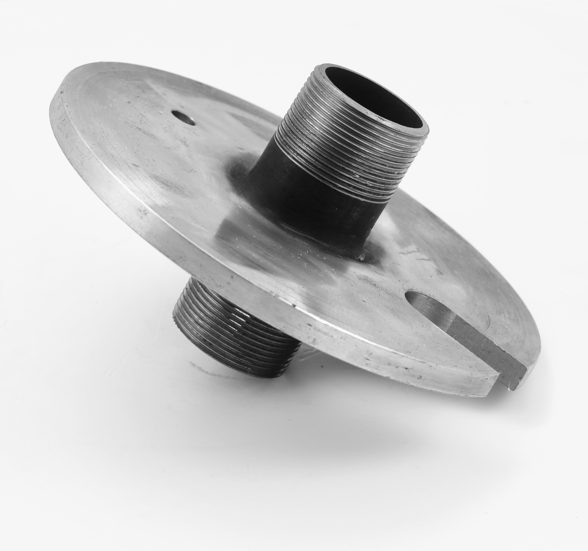 Leaktight well head walls